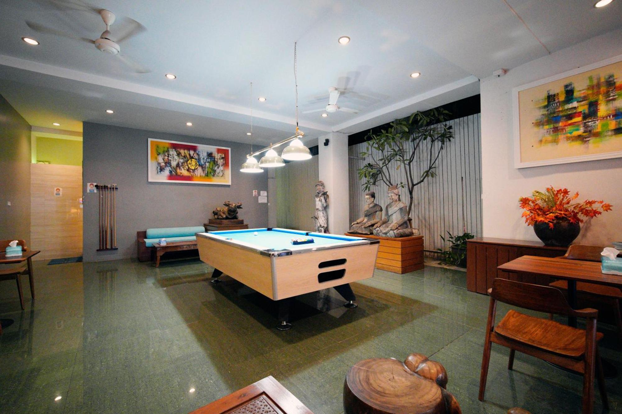 Wild Orchid Villa Bangkok Exterior photo