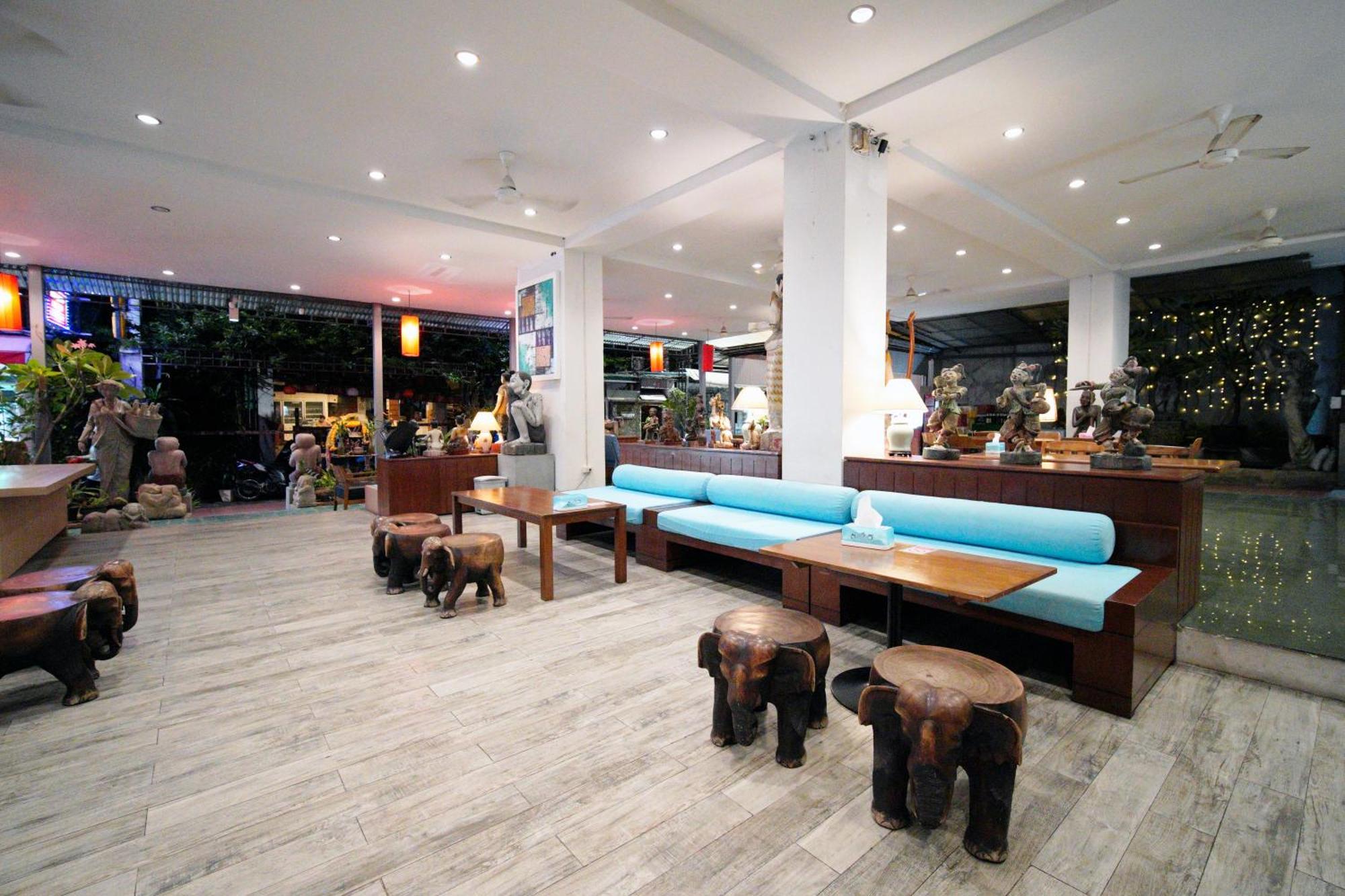 Wild Orchid Villa Bangkok Exterior photo