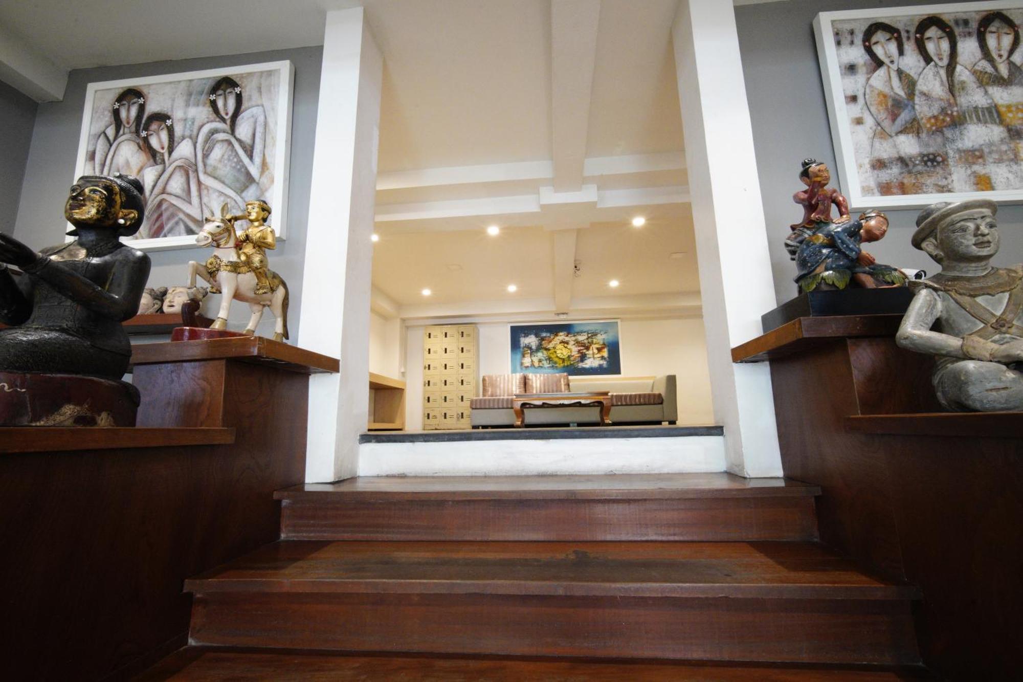 Wild Orchid Villa Bangkok Exterior photo